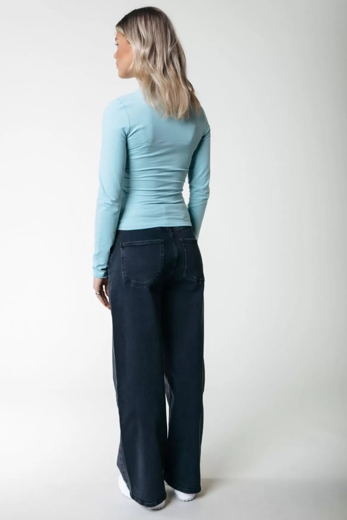 Colourful Rebel Gaias High Rise Denim | Dark grey denim