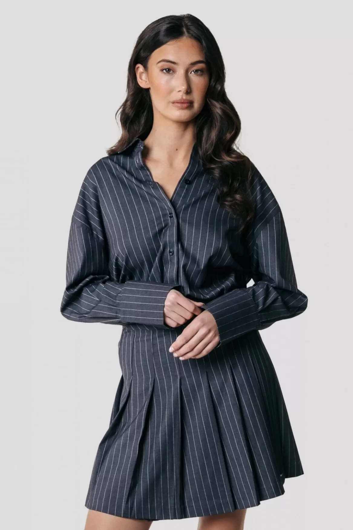 Colourful Rebel Shaline Pinstripe Pleated Skirt | Dark Anthracite